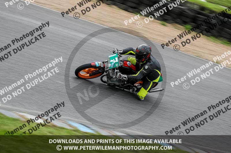 enduro digital images;event digital images;eventdigitalimages;lydden hill;lydden no limits trackday;lydden photographs;lydden trackday photographs;no limits trackdays;peter wileman photography;racing digital images;trackday digital images;trackday photos